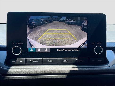 Certified 2023 Honda Accord LX image 15