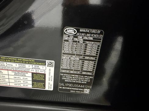 Used 2025 Land Rover Range Rover Sport SE AWD/4WD image 36