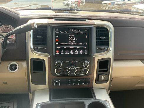 Used 2014 RAM 3500 Laramie RWD image 19