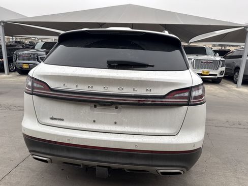 Used 2023 Lincoln Nautilus Reserve w/ Equipment Group 201A image 4