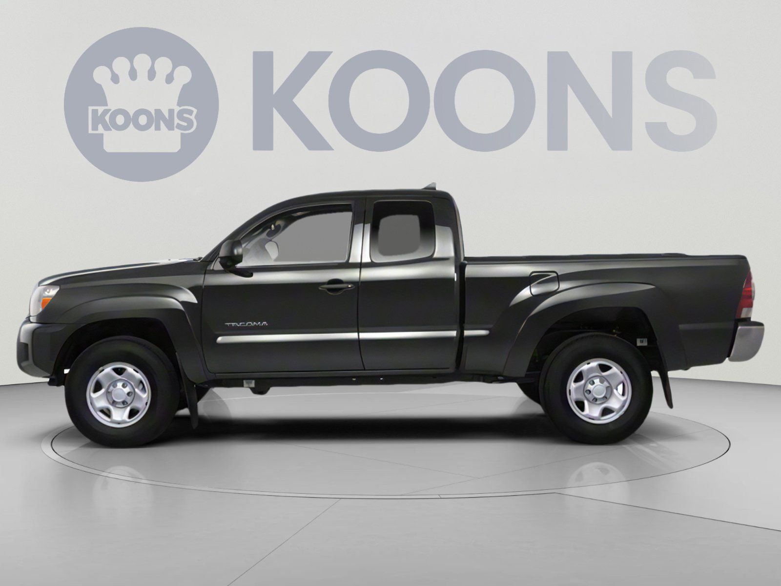 Used 2013 Toyota Tacoma 4x4 Access Cab V6 w/ TRD Sport Pkg image 4