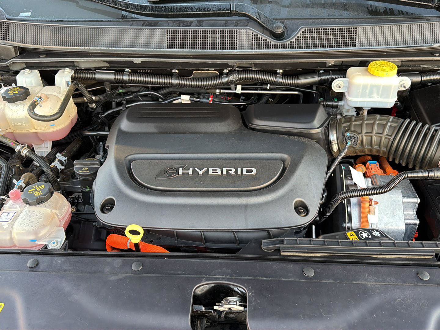 Used 2023 Chrysler Pacifica Touring-L FWD image 34
