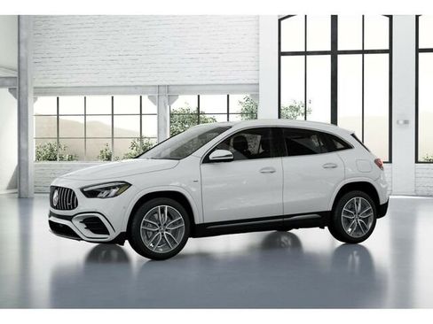 New 2025 Mercedes-Benz GLA 35 AMG 4MATIC image 38