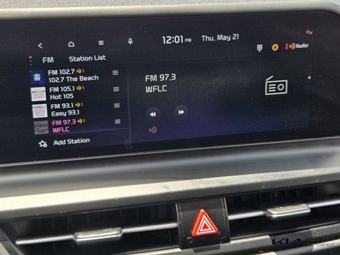 Certified 2025 Kia Seltos EX FWD image 21
