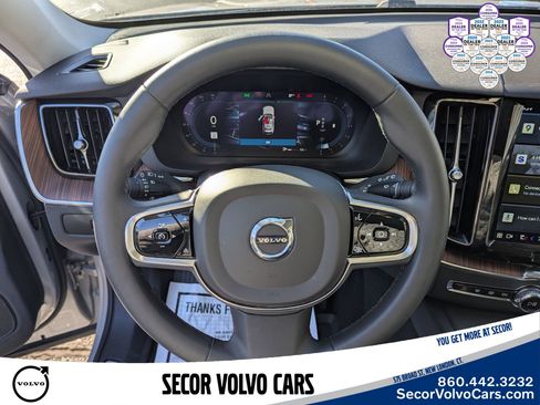 Certified 2023 Volvo XC60 B5 Plus image 13