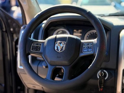 Used 2016 RAM 1500 Classic SLT image 18