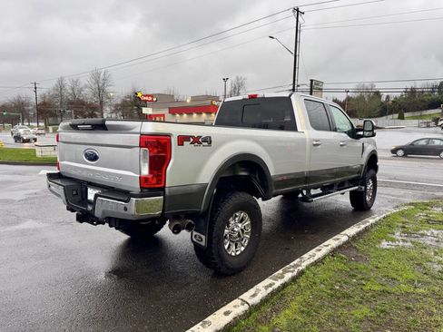Used 2019 Ford F350 Lariat w/ Chrome Package image 2