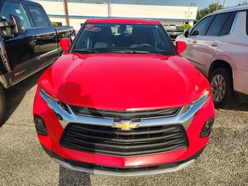 Used 2020 Chevrolet Blazer LT FWD image 2