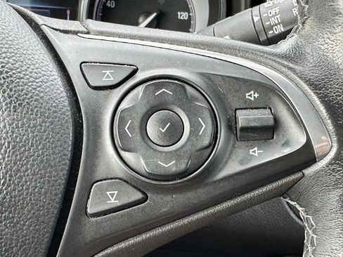 Used 2019 Buick Envision Essence image 11