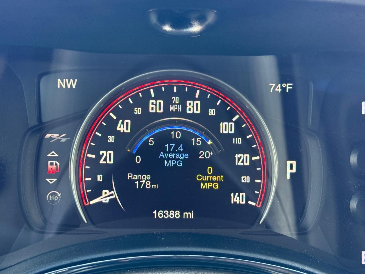 Used 2025 Dodge Durango R/T w/ Blacktop Package AWD/4WD image 23