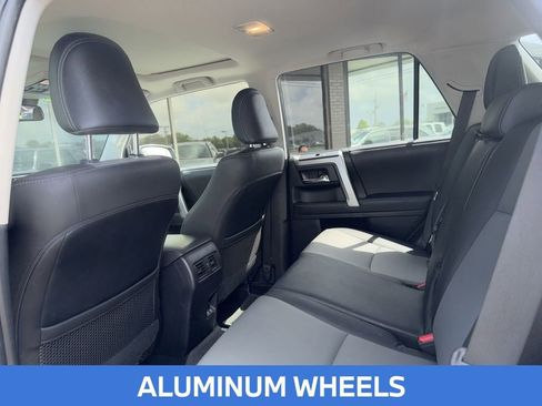 Used 2022 Toyota 4Runner SR5 Premium w/ Moonroof Package image 9