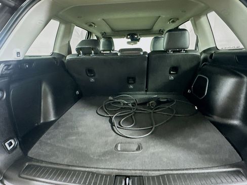 Used 2022 Jeep Grand Cherokee Limited 4xe image 27