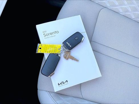 Used 2022 Kia Sorento SX FWD image 10