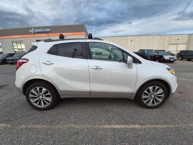 Used 2017 Buick Encore Essence FWD image 4