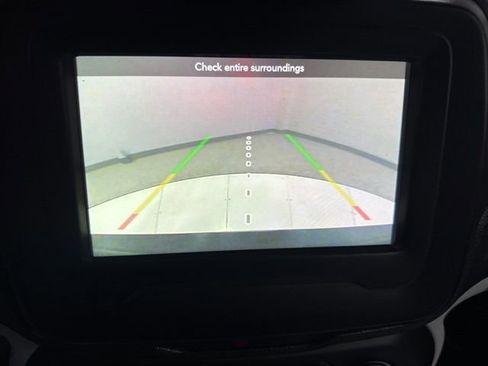 Used 2019 Jeep Renegade Latitude w/ Cold Weather Group image 2