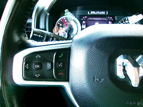 Used 2021 RAM 1500 Big Horn AWD/4WD image 11