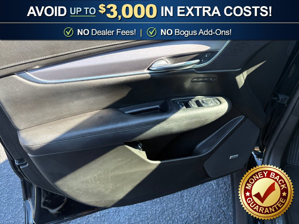 Used 2017 Cadillac XT5 Luxury FWD image 16