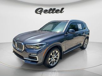 Used 2021 BMW X5 sDrive40i w/ Premium Package RWD video 1