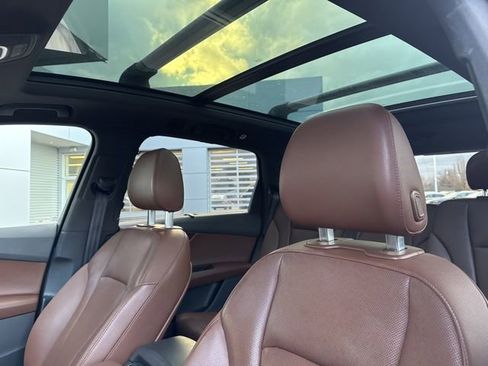 Used 2017 Audi Q7 3.0T Prestige image 11