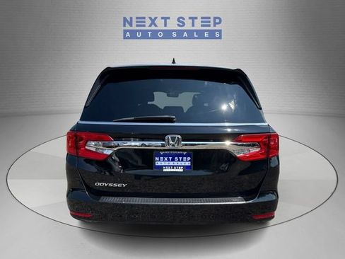 Used 2018 Honda Odyssey EX-L image 7