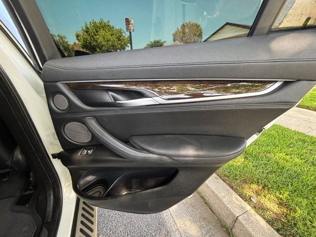Used 2015 BMW X6 xDrive35i AWD/4WD image 38