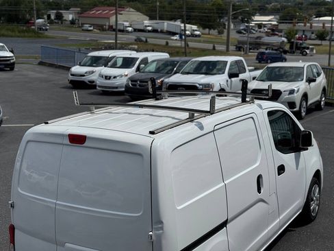 Used 2018 Nissan NV200 SV FWD image 42