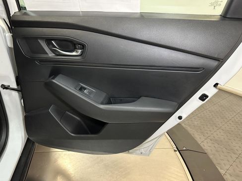 Certified 2025 Honda Accord SE image 34