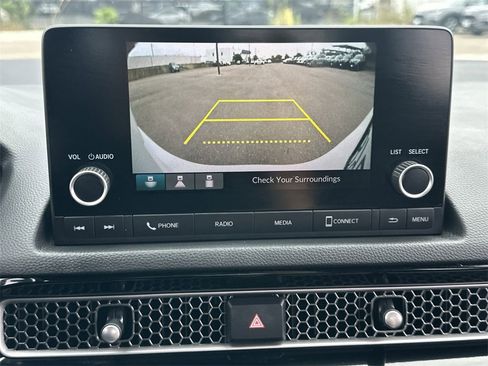 Used 2023 Honda Civic Sport image 25