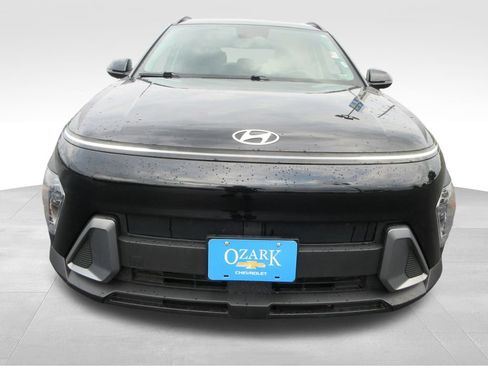 Used 2025 Hyundai Kona SEL AWD/4WD image 8