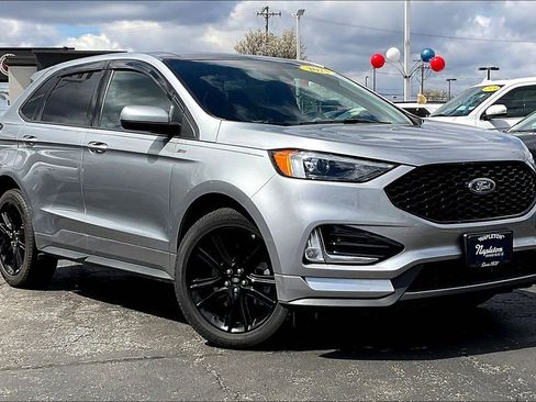 Used 2023 Ford Edge ST-Line w/ Class II Trailer Tow Package AWD/4WD image 31