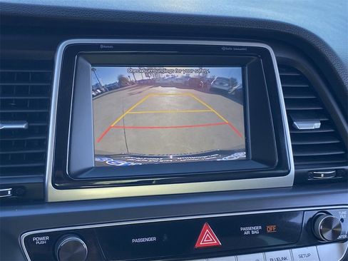 Used 2018 Hyundai Sonata SEL w/ Tech Package 02 image 23