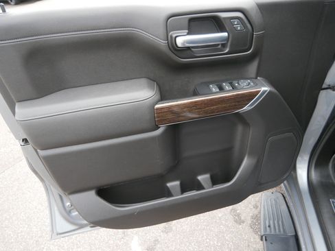 Used 2022 GMC Sierra 1500 Elevation w/ LPO, Elevation Black Package image 22