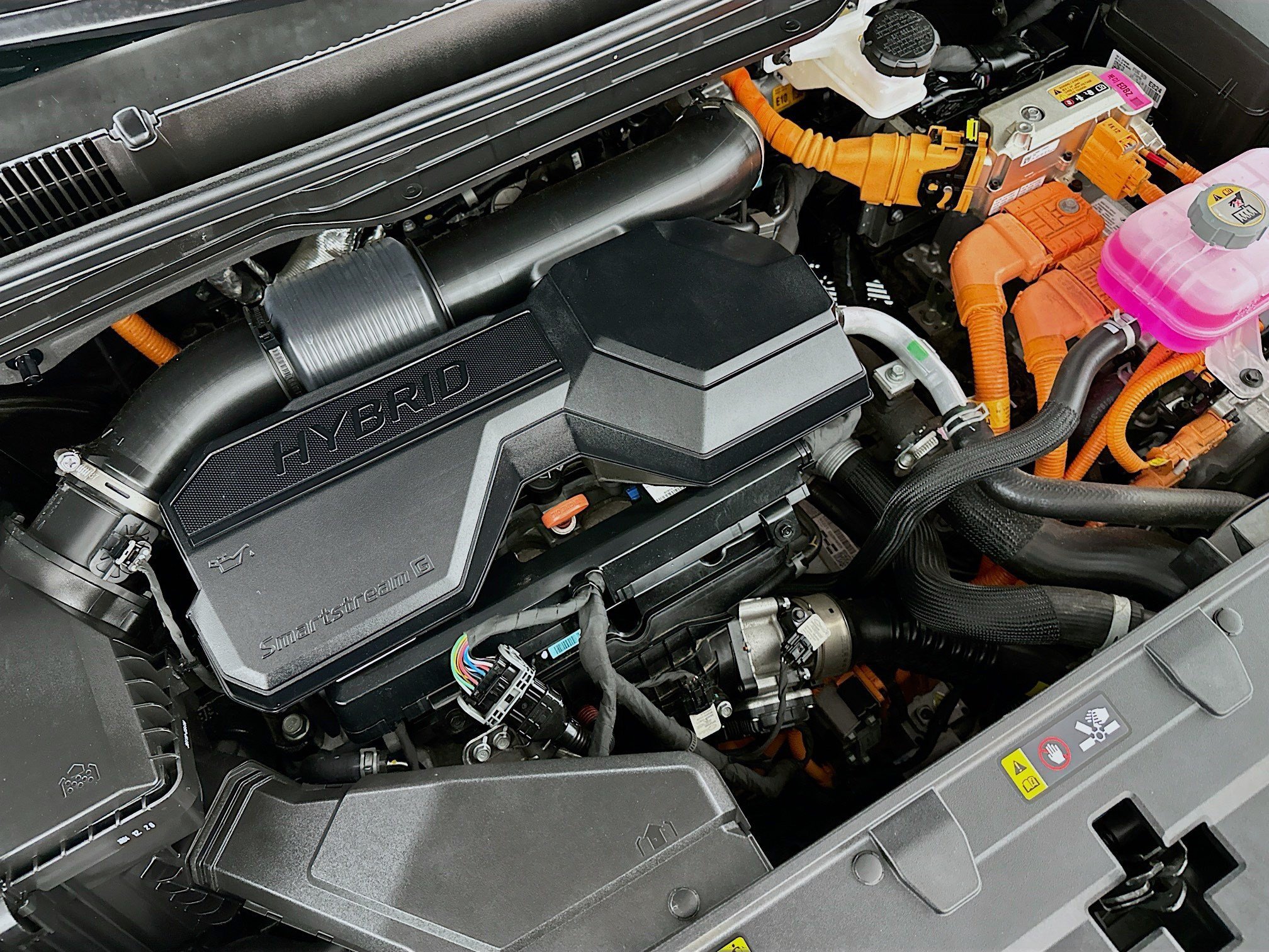 Used 2025 Kia Carnival SX w/ SX Dark Edition Package FWD image 36