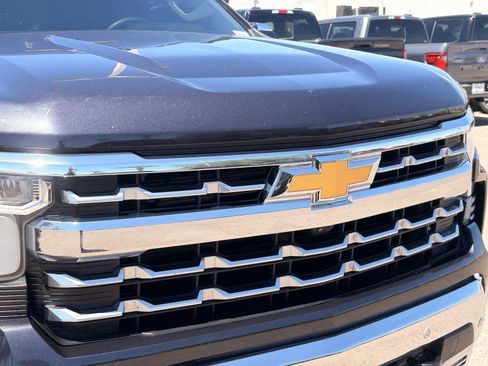 Used 2024 Chevrolet Silverado 1500 LTZ RWD image 4