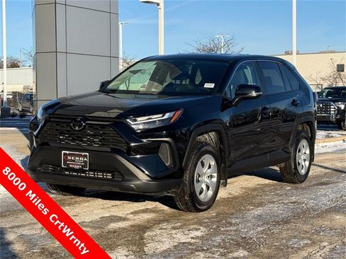 Used 2025 Toyota RAV4 LE image 7