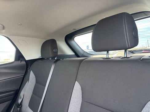 Used 2025 Chevrolet TrailBlazer LT image 25