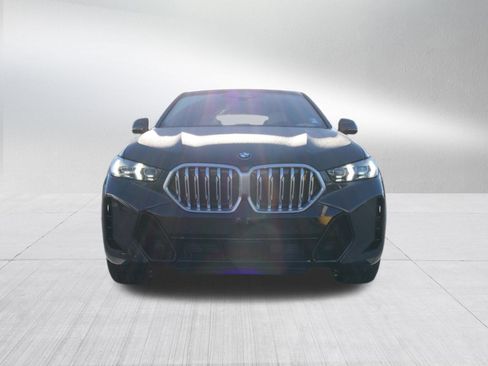 New 2026 BMW X6 xDrive40i w/ Executive Package image 8