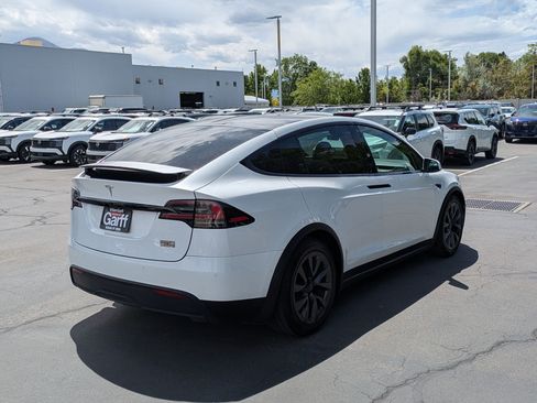 Used 2022 Tesla Model X AWD/4WD image 3