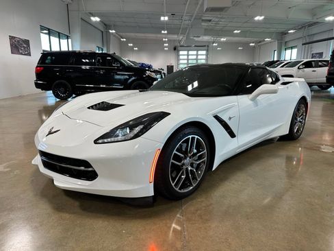 Used 2014 Chevrolet Corvette Stingray Coupe w/ 3LT Preferred Equipment Group RWD image 3