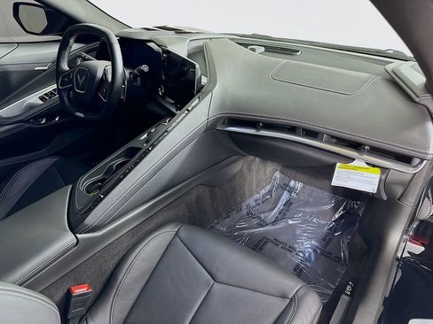 Used 2023 Chevrolet Corvette Z06 RWD image 32