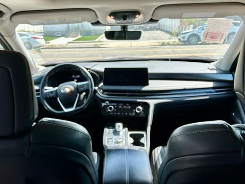 Used 2023 INFINITI QX60 Luxe w/ Performance Audio Package AWD/4WD image 6