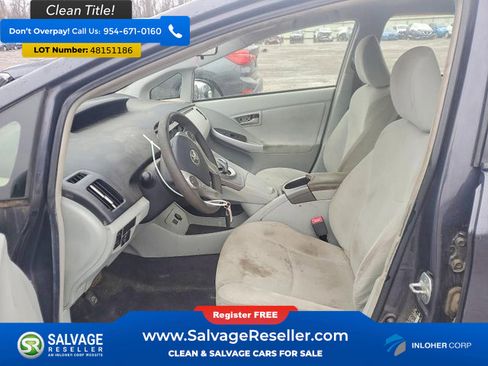 Used 2012 Toyota Prius Two FWD image 9