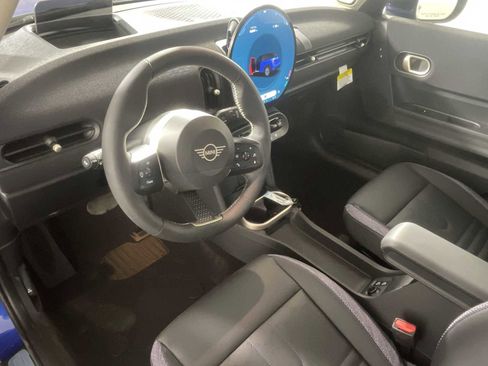 Certified 2025 MINI Cooper S image 12