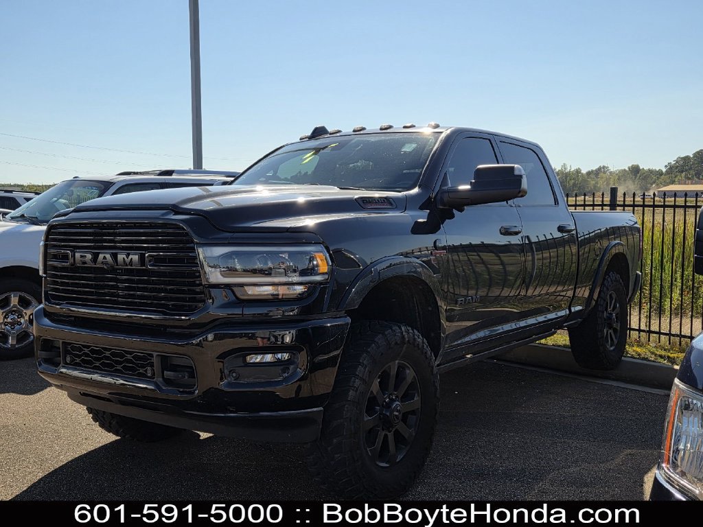 Used 2022 RAM 2500 Laramie AWD/4WD image 1