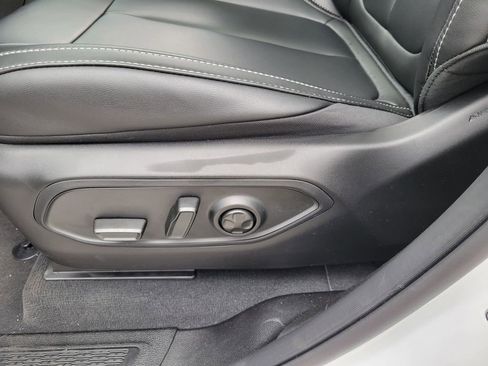 New 2026 Jeep Grand Cherokee Limited w/ Limited Altitude Package image 15