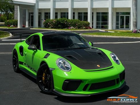 Used 2019 Porsche 911 GT3 RS w/ Weissach Package RWD image 69