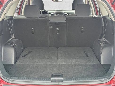 Used 2020 Kia Sorento LX image 6