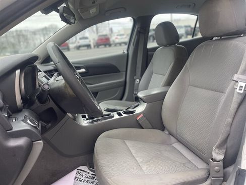 Used 2014 Chevrolet Malibu LS image 10