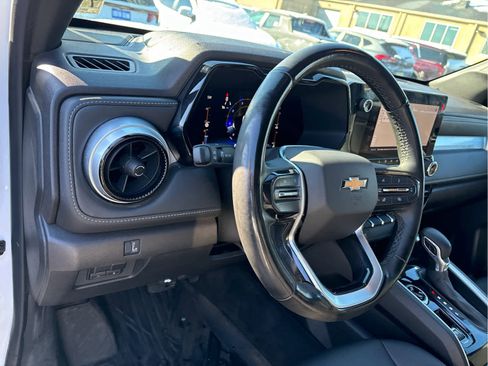 Certified 2023 Chevrolet Colorado LT w/ LT Convenience Package III image 10