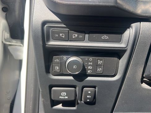 Used 2021 Ford F150 Platinum w/ FX4 Off-Road Package image 22